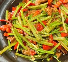 Stir-Fried Beef with Coriander