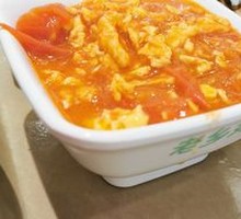 Scrambled Eggs with Tomatoes