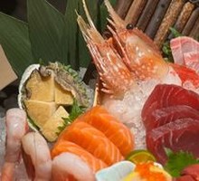 Seven-Slice Sashimi Platter