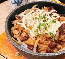 Stone Pot Warm Egg Spicy Beef Cheese Rice