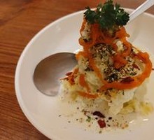 Mashed Potatoes with Menchou Sauce