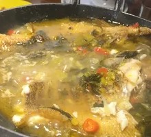 Dry Pot Sour Cabbage Bass