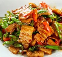 Stir-Fried Black Hair Pig Meat