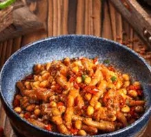 Fuzhou Braised Yellow Bean Chicken Feet