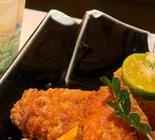 Golden Salted Egg Yolk Baked Chicken Wings