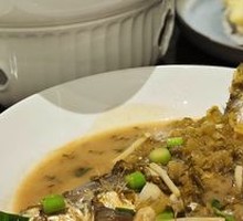 Yellow Croaker Braised with Preserved Mustard Greens