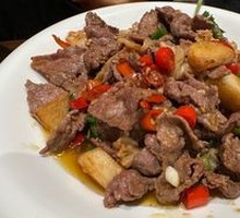 Stir-Fried Fresh Beef