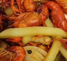 Signature 13-Spice Crawfish