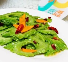 Stir-Fried Green Pepper and Bitter Melon