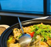 Stewed Big Fish Head from QianDao Lake in Clay Pot