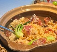 Signature Claypot Rice with Preserved Meats