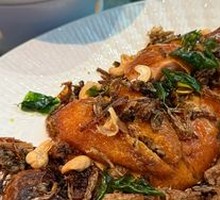 Dried Vegetable Crispy Chicken with Cashews