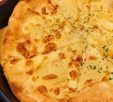 Durian Mango Handmade Pizza