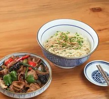 Stewed Intestine Noodles