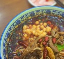 Sichuan-style Pepper Chicken Offal Noodles