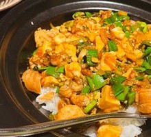 Oyster and Fried Dough Noodles in Rice