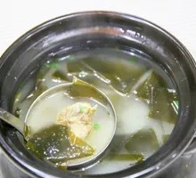 Kelp and Pork Rib Soup