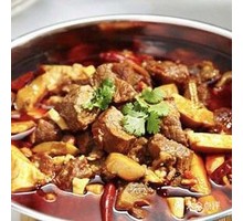 Braised Beef Tendons and Noodles in One Pot