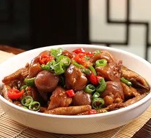 Spicy Pig Trotters