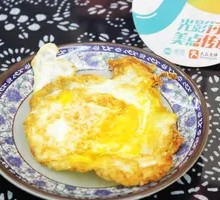 Heart-shaped Fried Egg