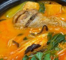 Tomato Chicken Leg Noodles