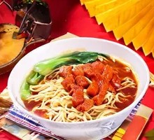Delicious Spicy Pork Noodles