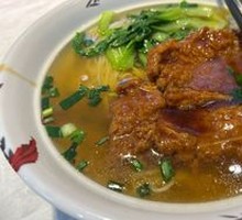 Braised Pork Chop Noodles