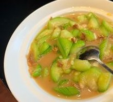 Stir-Fried Sponge Gourd at Home