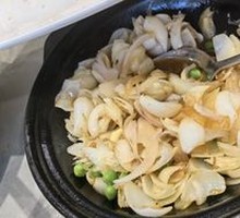 Braised Lily in Clay Pot