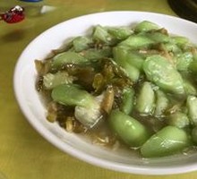 Pickled Vegetable Stir-fried Loofah