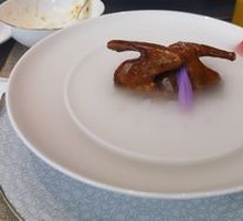 Golden Glass Crispy Pigeon