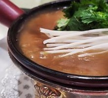 Braised Crab Meat and Abalone in Clay Pot
