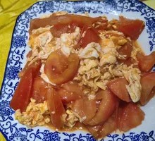 Tomato and Egg Stir-Fry