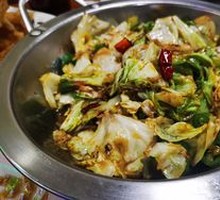 Spicy Stir-Fried Cabbage