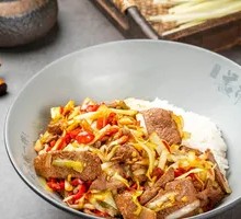 Stir-fried Pig Liver with Leek Greens over Rice