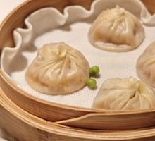 Full Crab Roe Steamed Bun