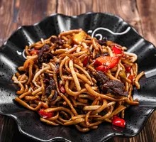 Beef Stir-Fried Noodles
