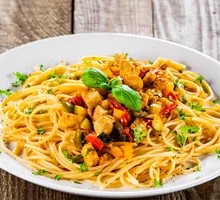 Big Pot Chicken Noodles