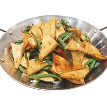 Spicy Pot-Braised Tofu with Leaves