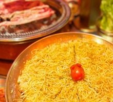 Clam and Scallion Pancake on Clay Stove