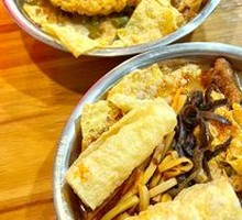 Spicy Chicken Feet with Crispy Rolls and Snail Noodles