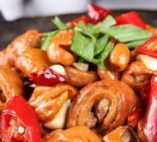 Spicy Pork Intestines Stir-fry