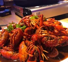 Beer-Steamed Crawfish