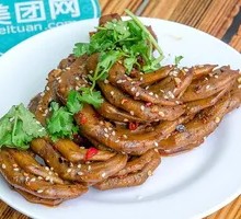 螺蛳鸭掌煲