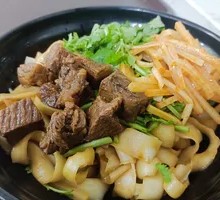 Braised Beef with Bamboo Shoots and Knife-Sliced Noodles