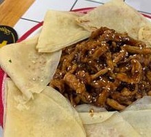 Beijing-style Shredded Pork in Soy Sauce