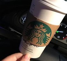 Matcha Pomegranate Latte