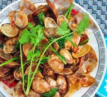 Spicy Stir-Fried Clams