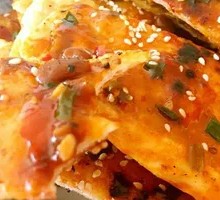Sauce-Flavored Layered Cake