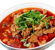 Braised Beef and Noodles Soup